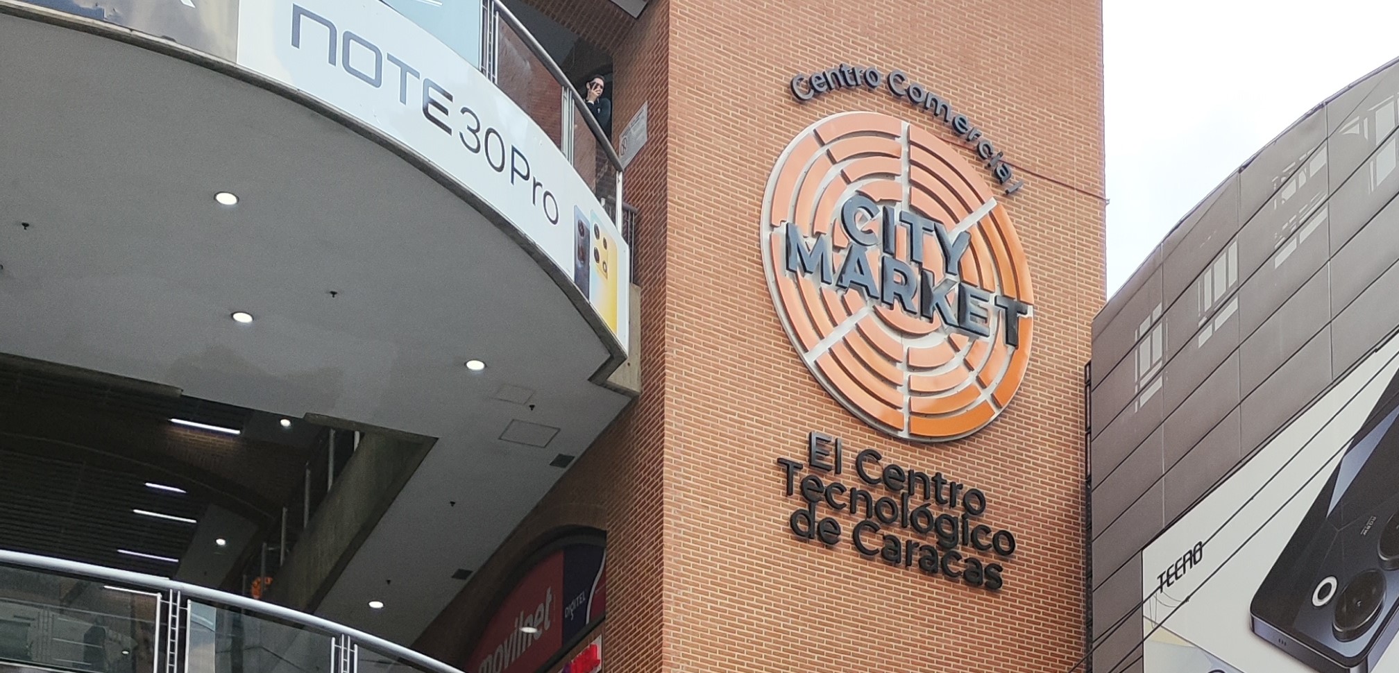 City Market - El Centro Tecnologico de Caracas